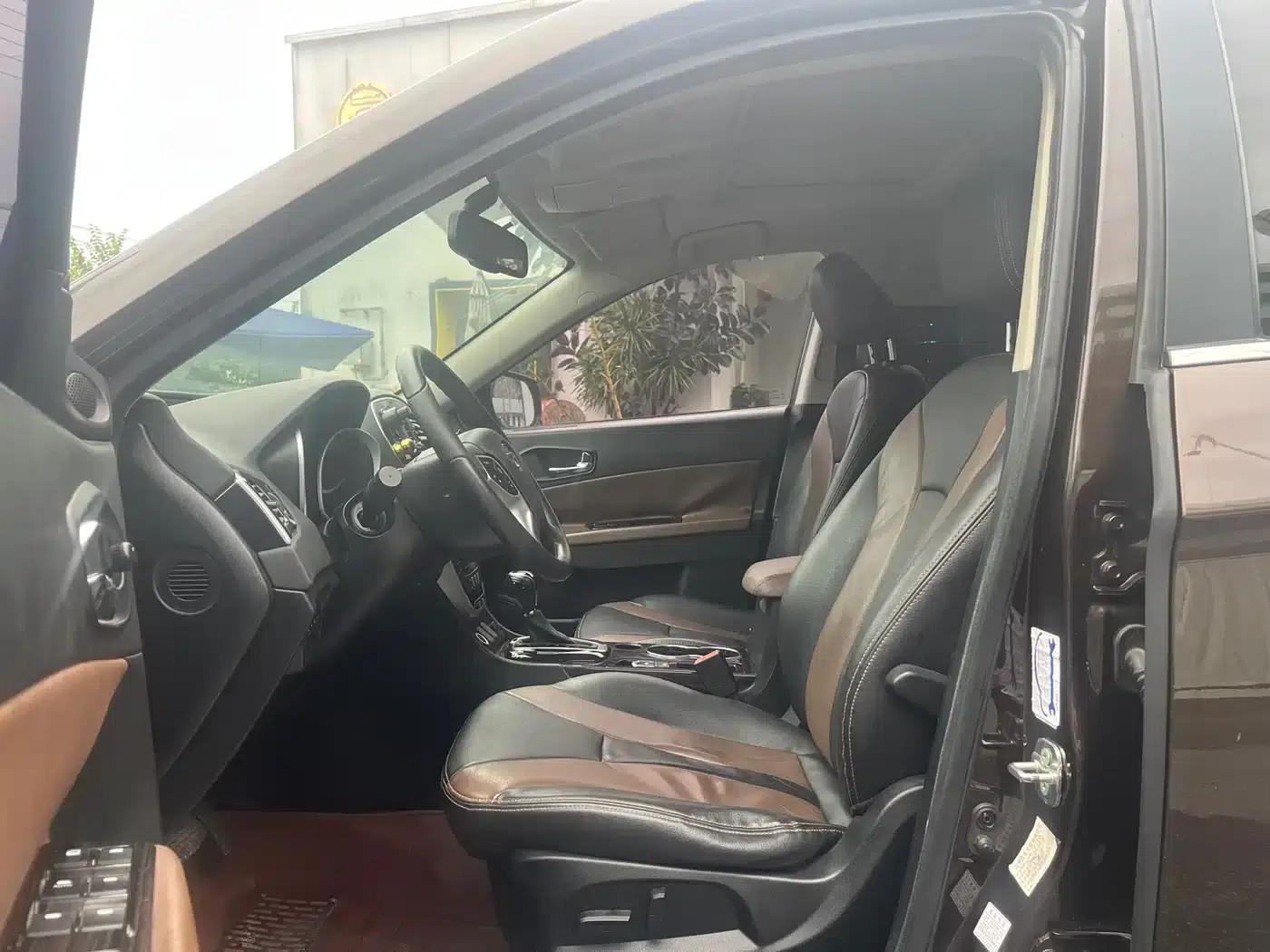 Trumpchi GS5 Super 2015 1.8T Automatic 2WD Luxury Navigation Edition — миниатюра 9