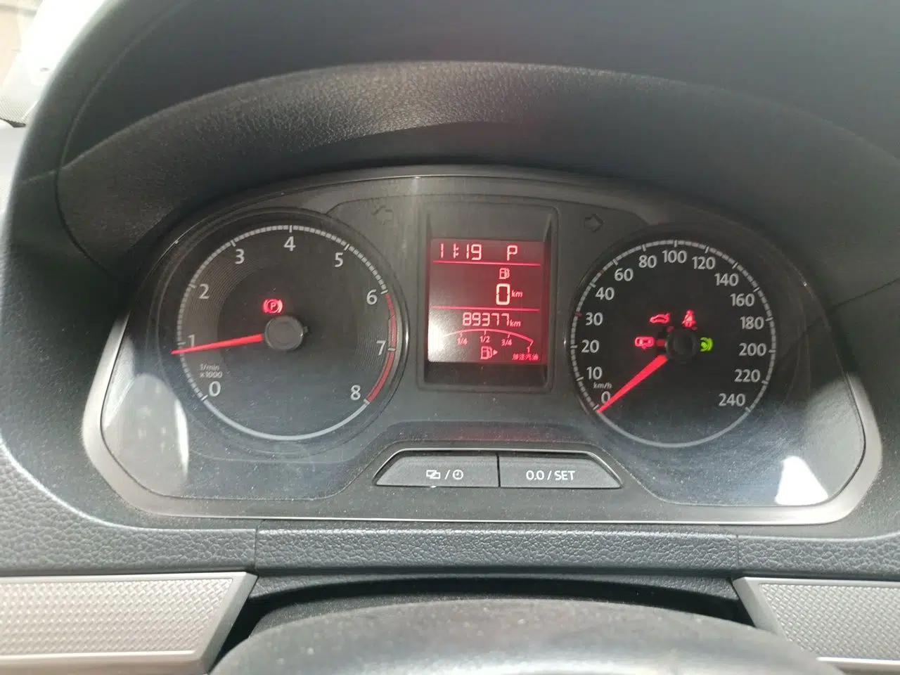Volkswagen Jetta 2019 Dream Edition 1.5L Automatic Comfort Version — миниатюра 11