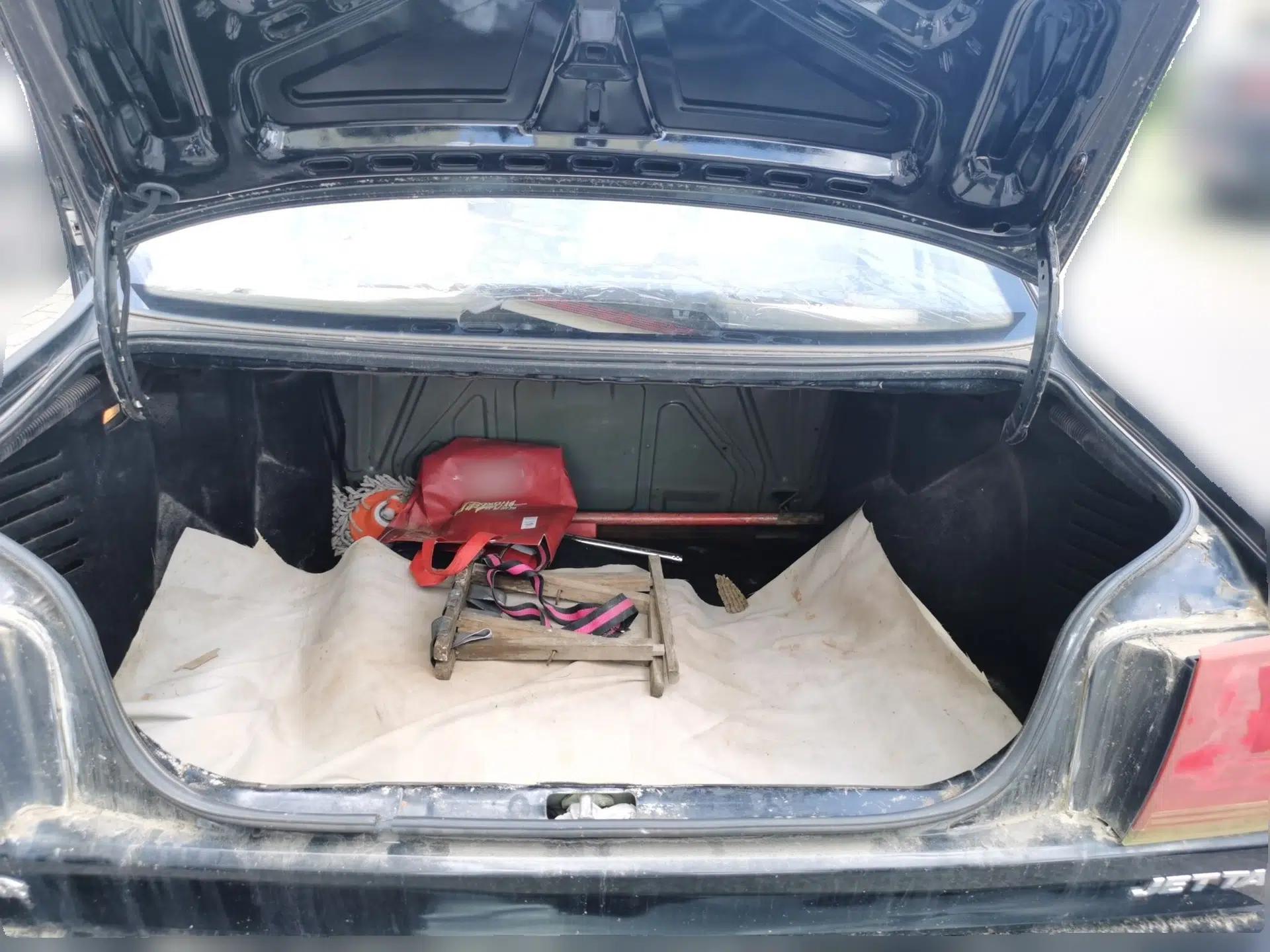 Volkswagen Jetta 2010 1.6L Partner — миниатюра 19