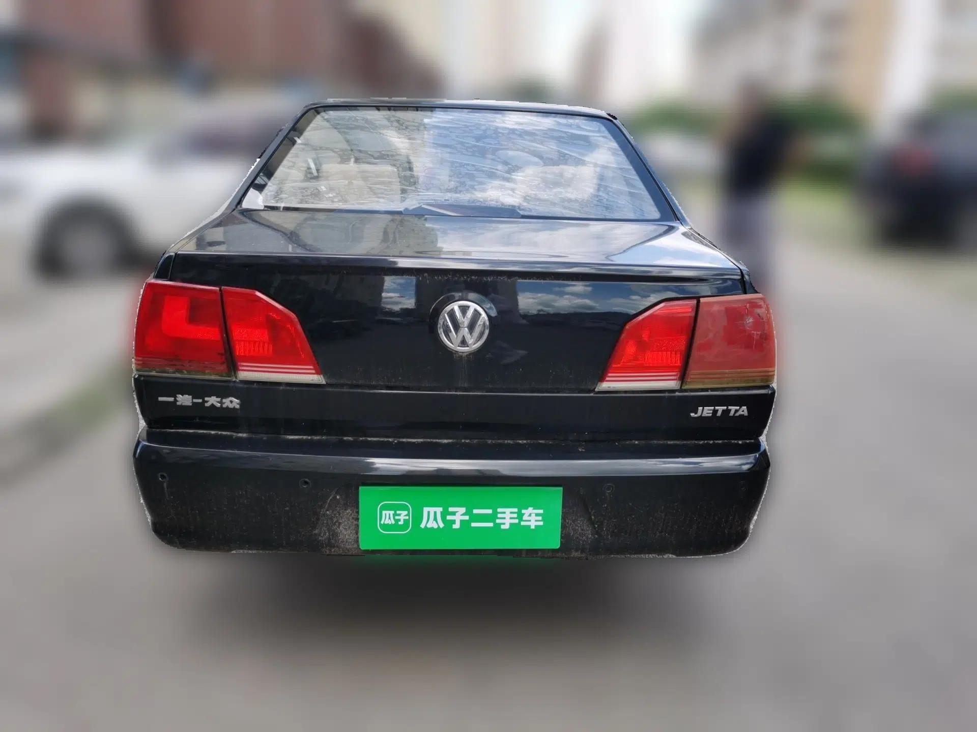 Volkswagen Jetta 2010 1.6L Partner — миниатюра 5