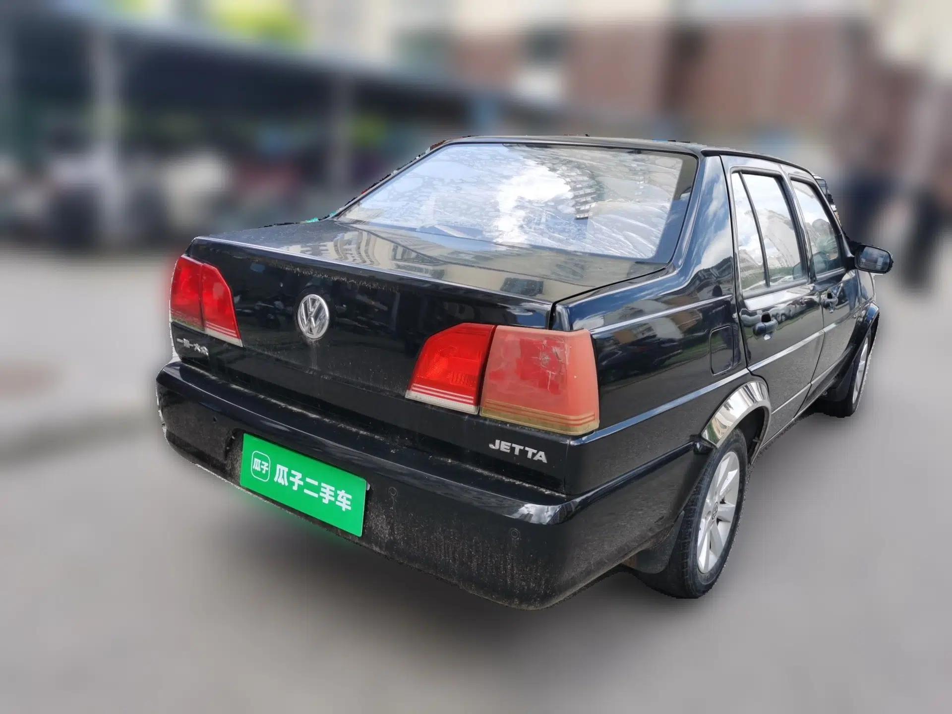 Volkswagen Jetta 2010 1.6L Partner — миниатюра 6