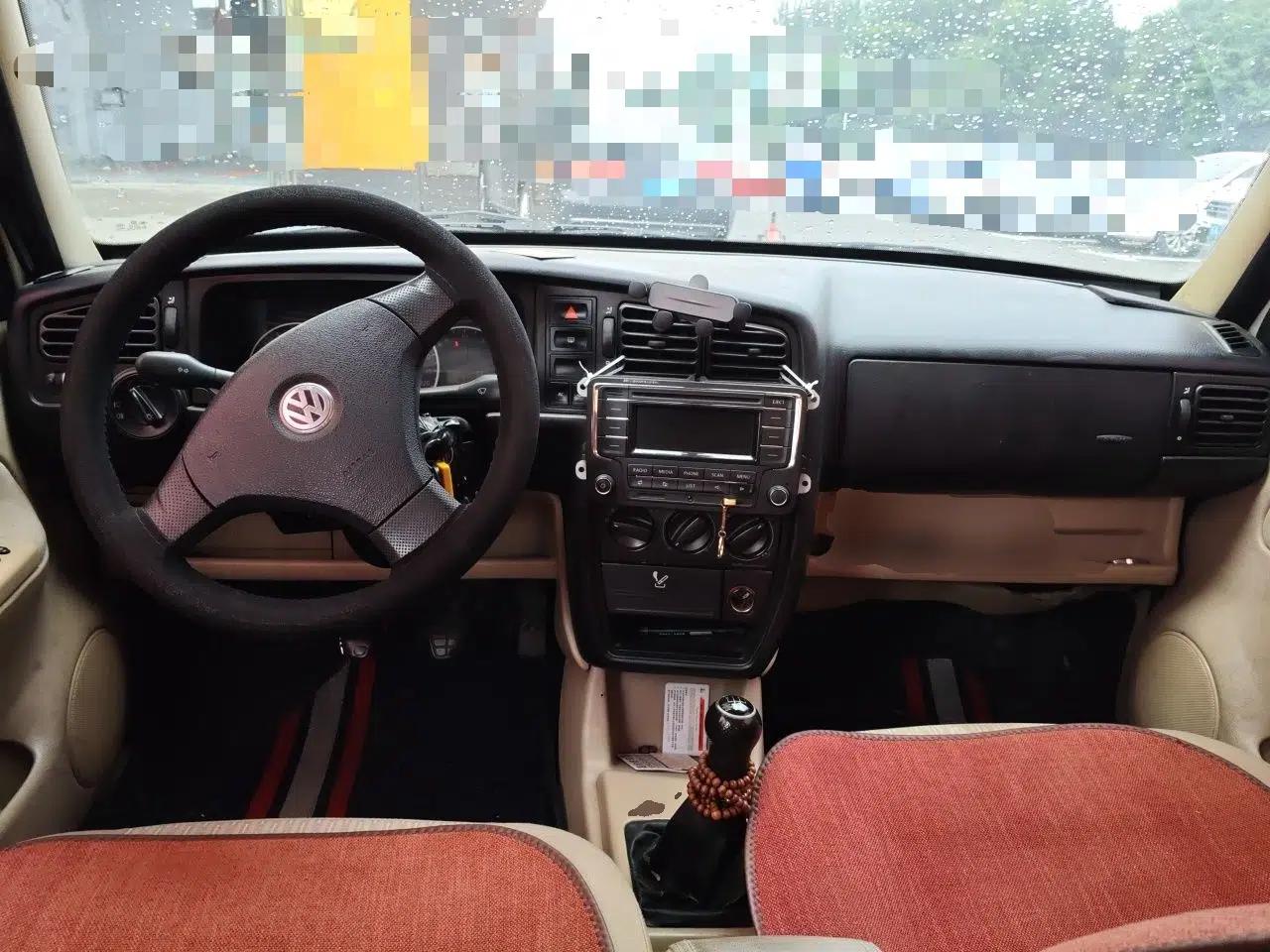 Volkswagen Jetta 2006 GIF Avant-Garde Millionth Anniversary Edition — миниатюра 9