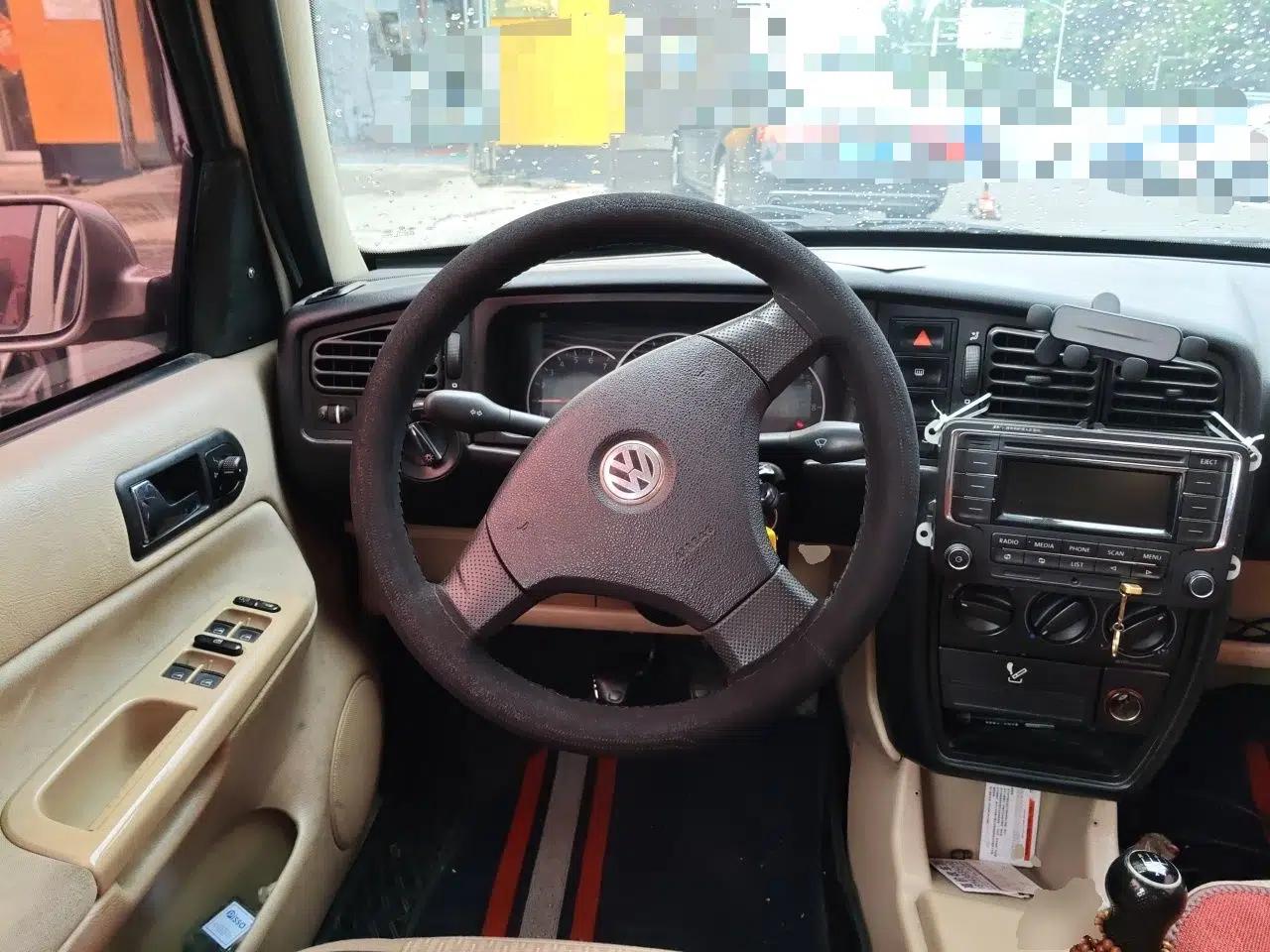 Volkswagen Jetta 2006 GIF Avant-Garde Millionth Anniversary Edition — миниатюра 10
