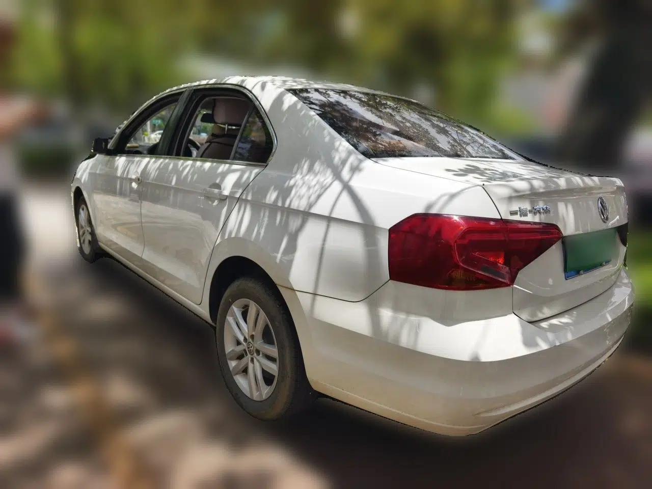 Volkswagen Jetta 2017 1.5L Automatic Fashion Model — миниатюра 4