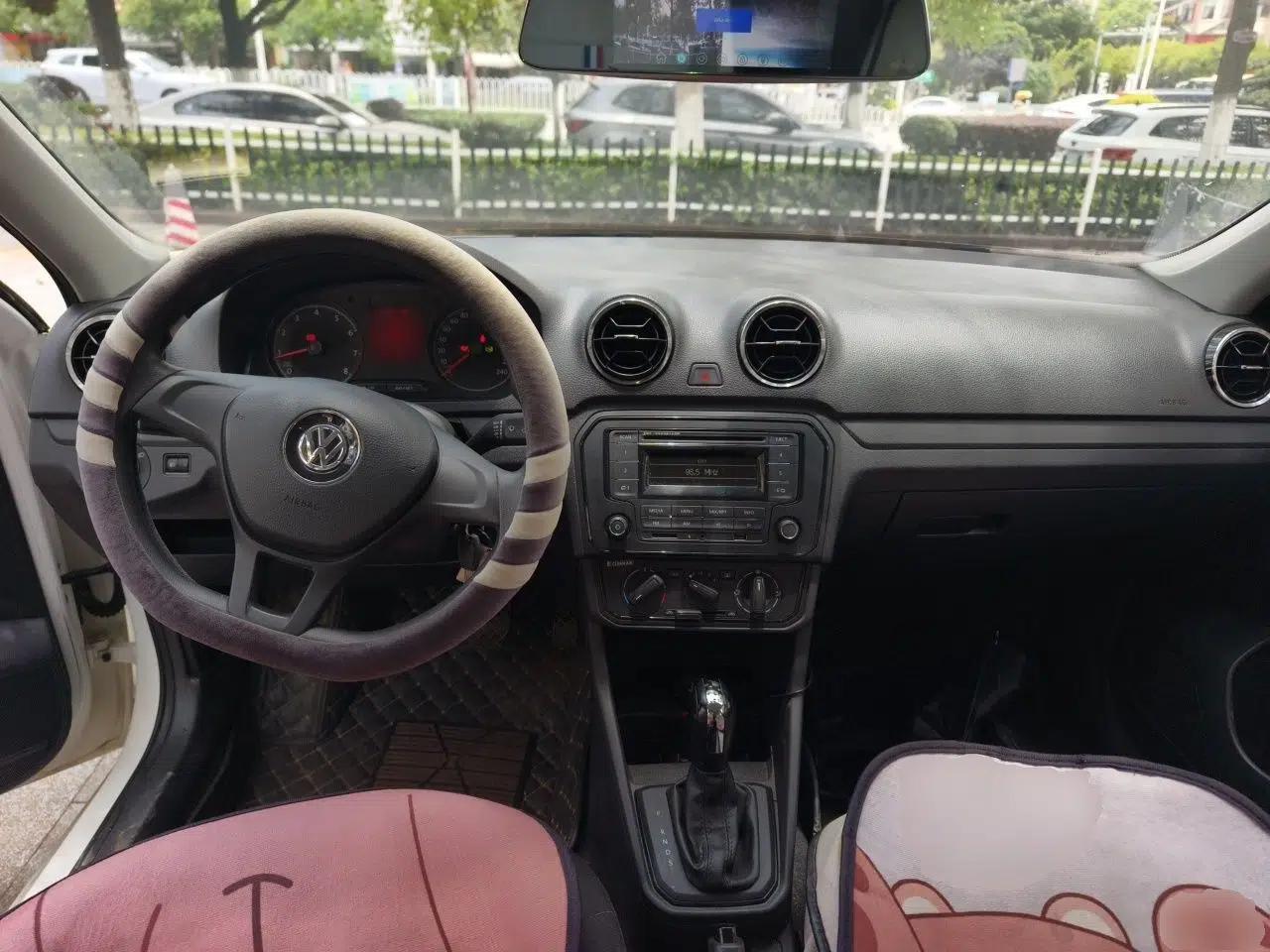 Volkswagen Jetta 2017 1.5L Automatic Fashion Model — миниатюра 9
