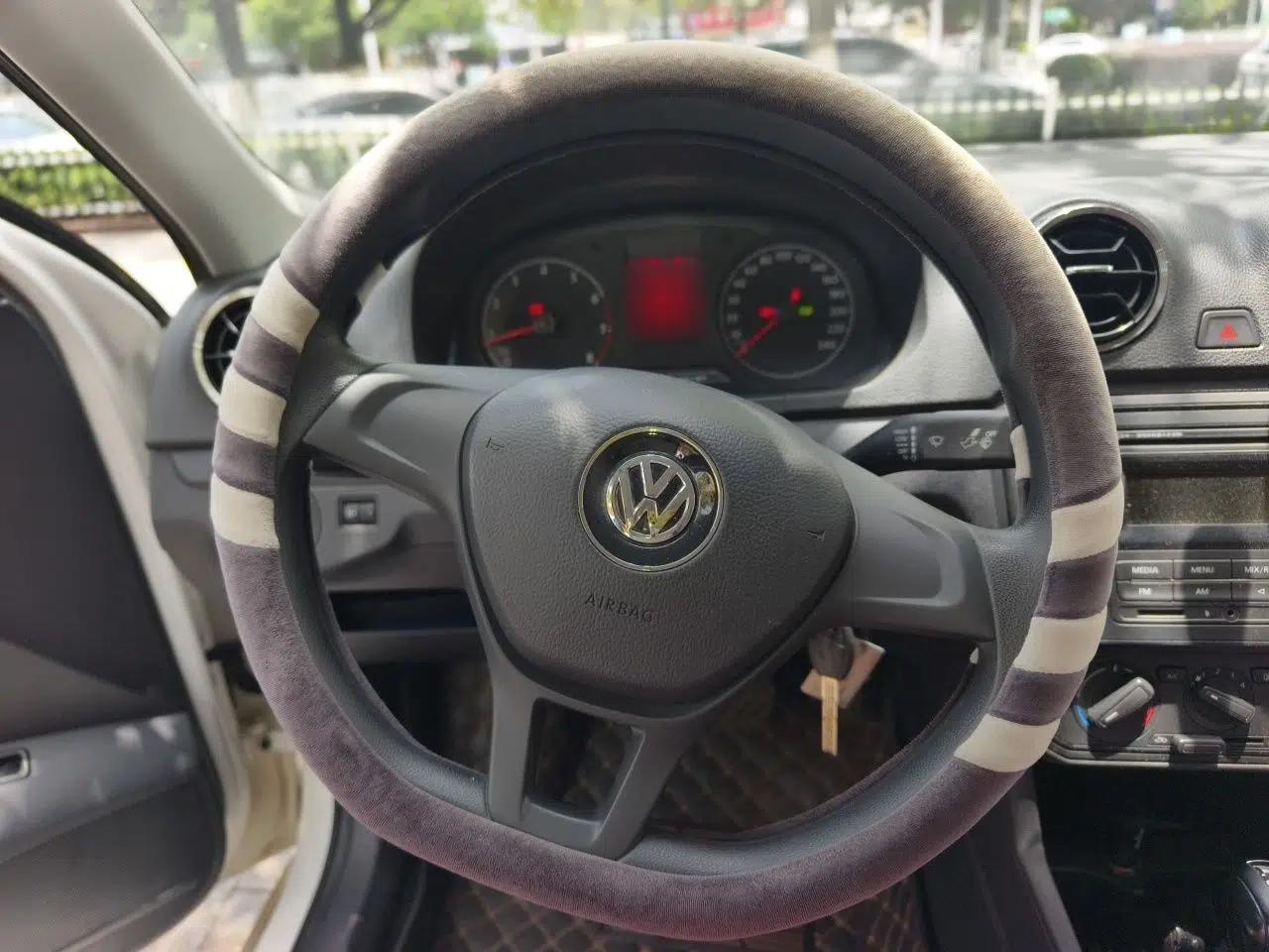 Volkswagen Jetta 2017 1.5L Automatic Fashion Model — миниатюра 10