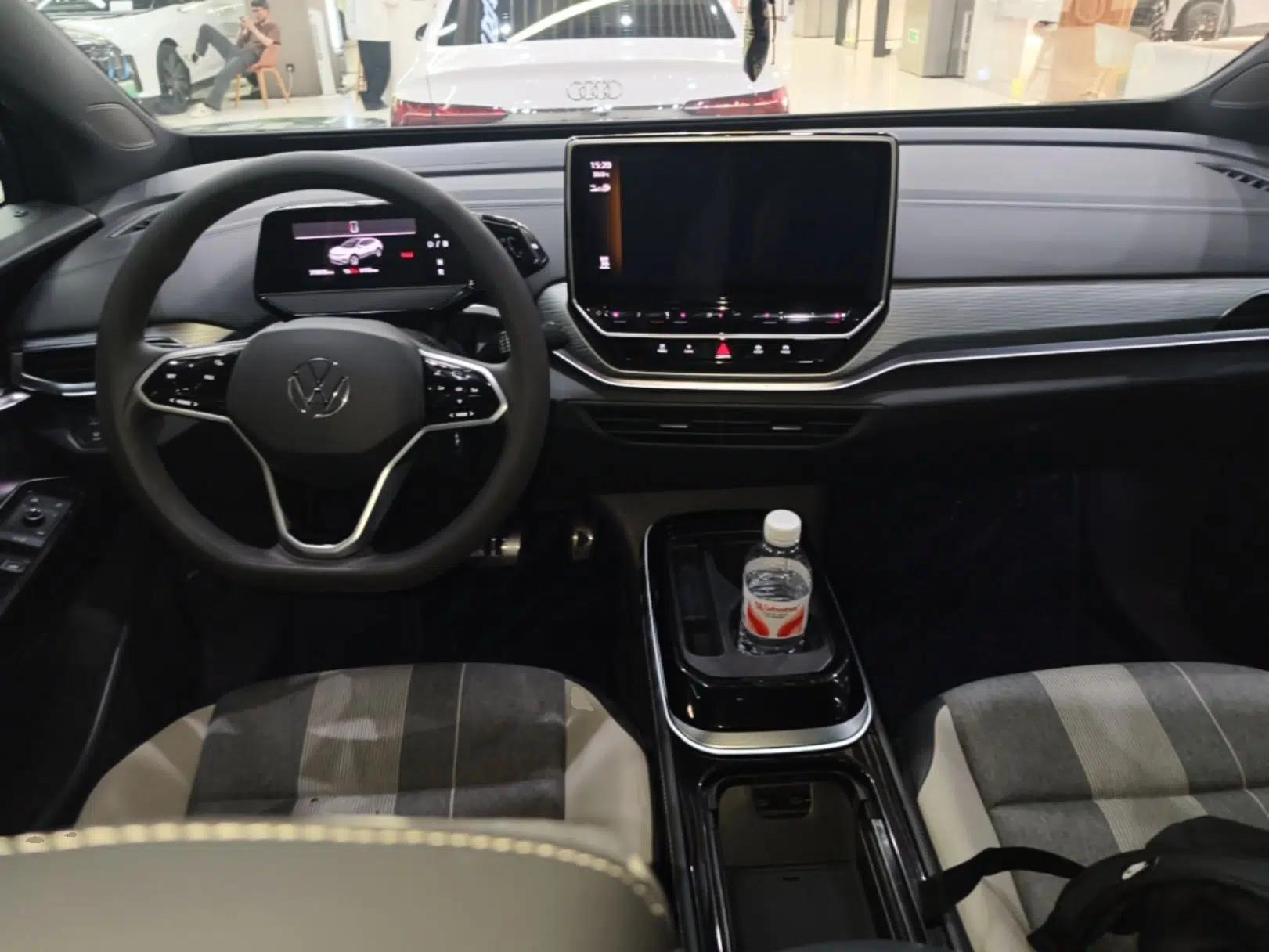 Volkswagen ID.4 CROZZ 2022 Standard Range PURE Edition — миниатюра 12