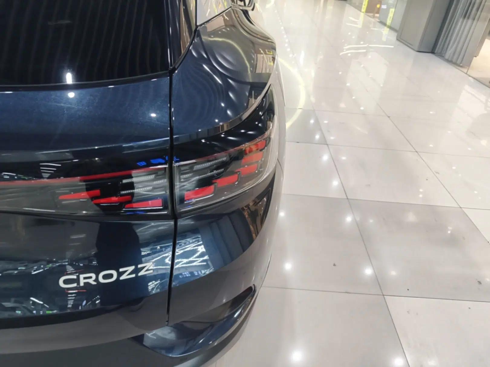 Volkswagen ID.4 CROZZ 2022 Standard Range PURE Edition — миниатюра 9