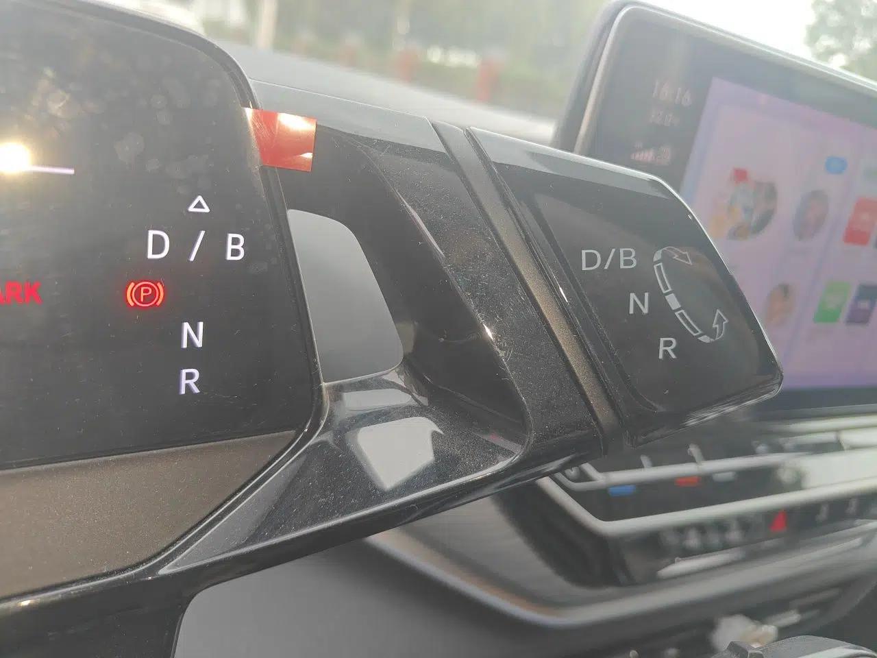 Volkswagen ID.4 CROZZ 2022 Standard Range PURE Edition — миниатюра 14