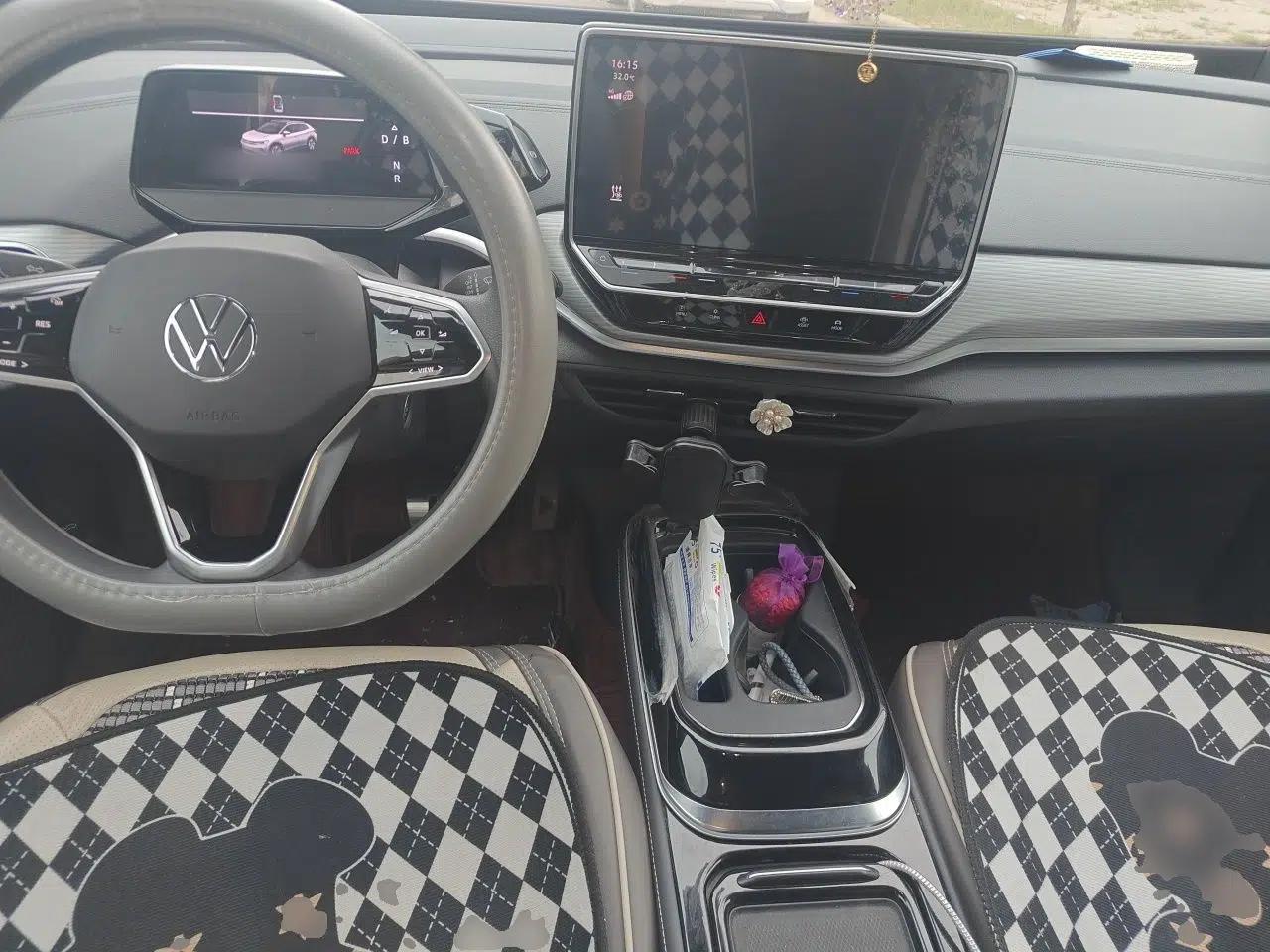 Volkswagen ID.4 CROZZ 2022 Standard Range PURE Edition — миниатюра 9