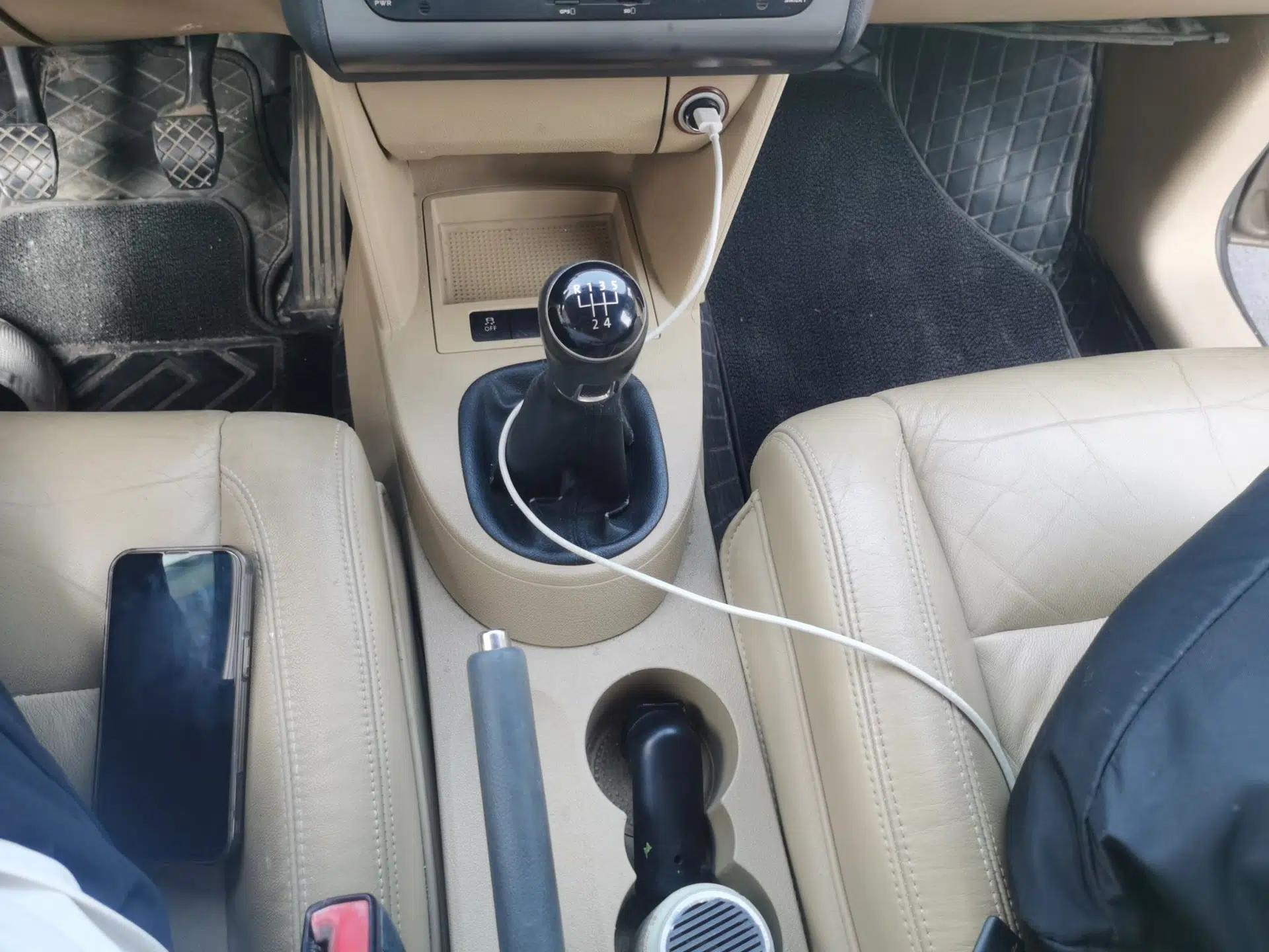 Volkswagen Touran 2013 1.4T Manual Comfort Edition 5-Seater — миниатюра 14