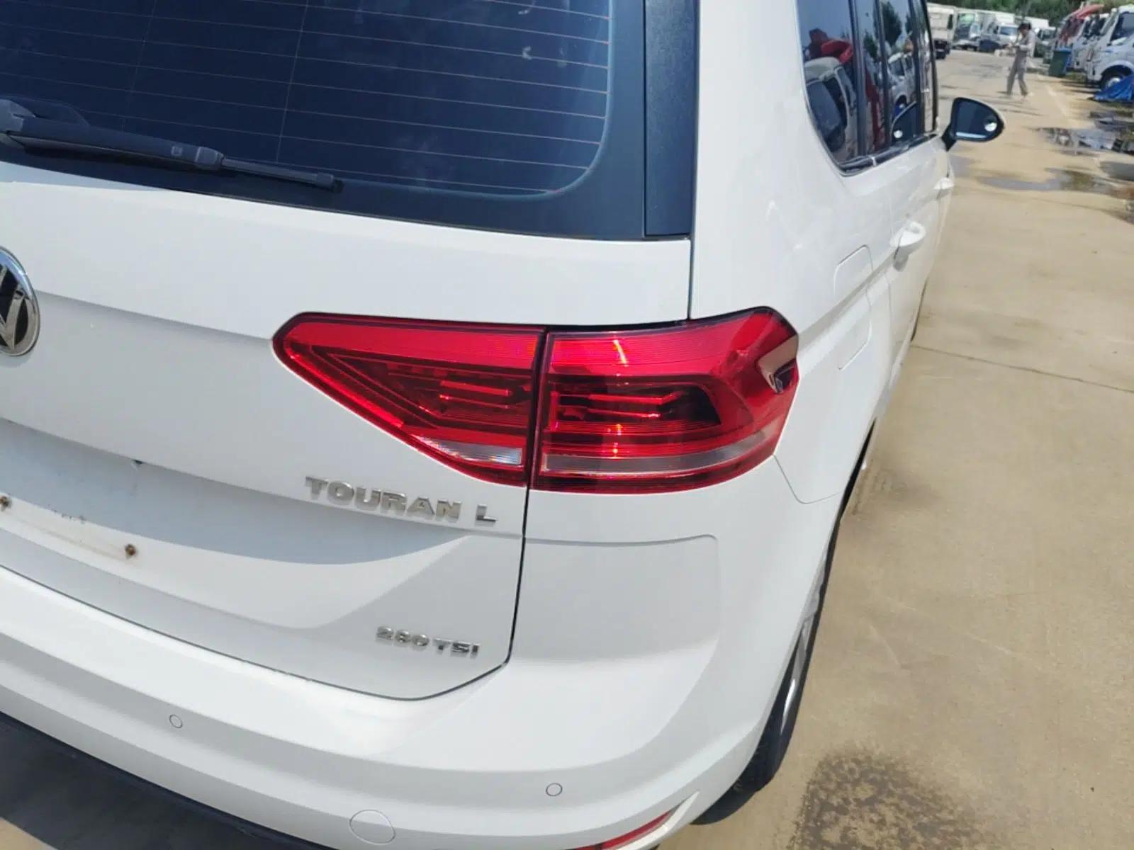 Volkswagen Touran 2018 Volkswagen Touran L 280TSI DSG Comfort Edition 7 Seats China V Emission Standard — миниатюра 9