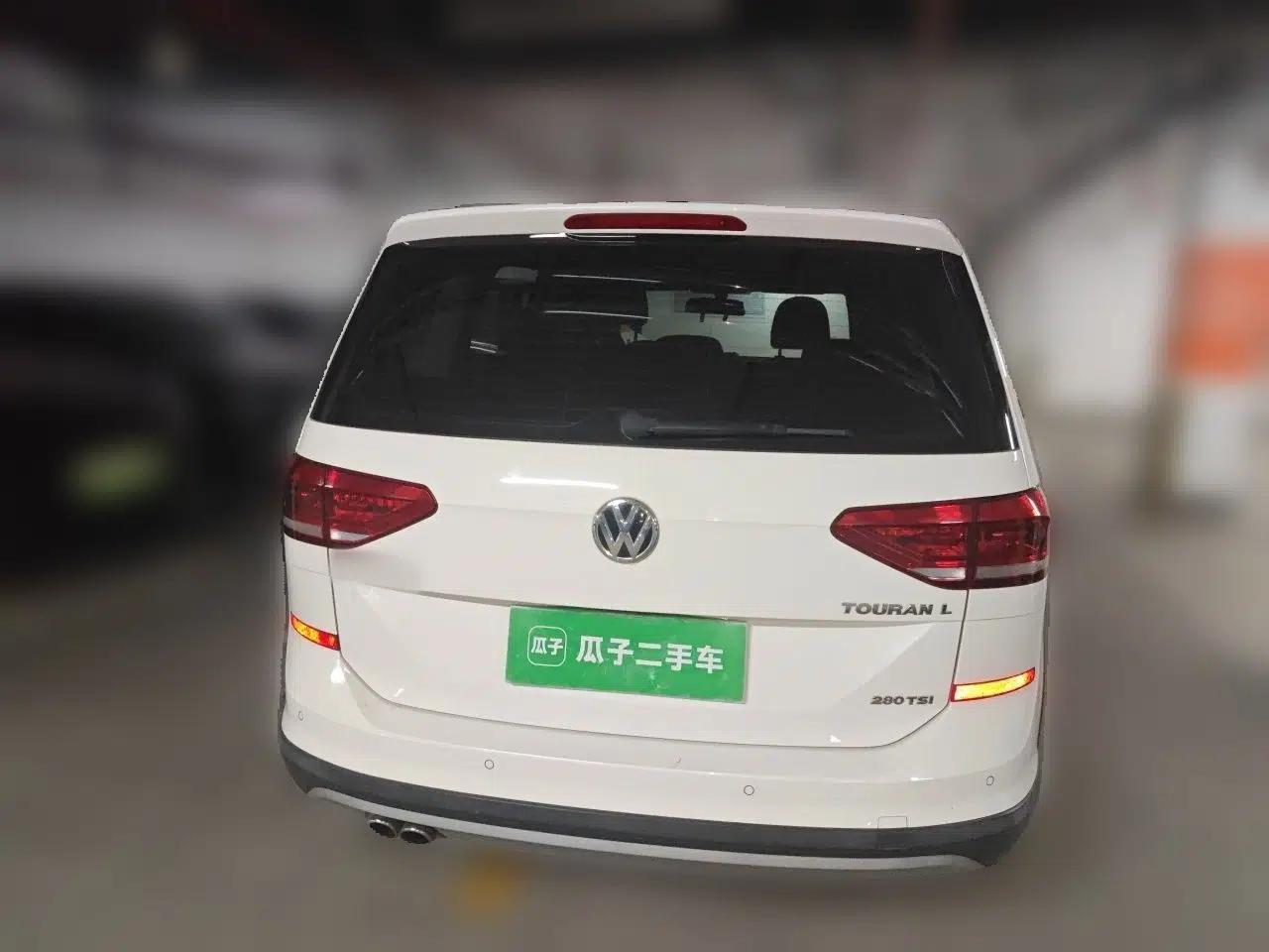 Volkswagen Touran 2018 Volkswagen Touran L 280TSI DSG Boundary Edition 7 Seats China V Emission Standard — миниатюра 5
