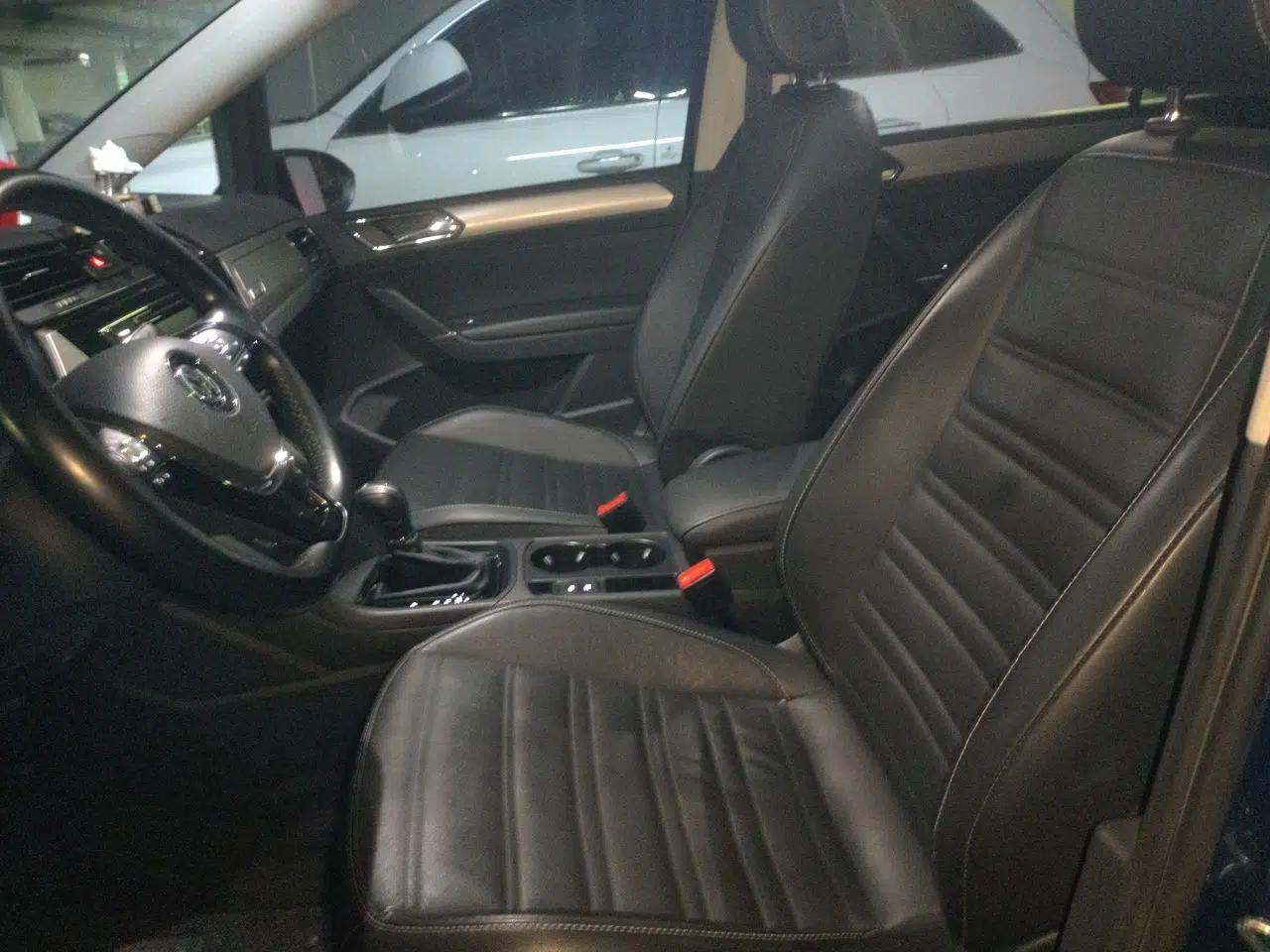 Volkswagen Touran 2016 Volkswagen Touran L 280TSI DSG Comfort Edition — миниатюра 15