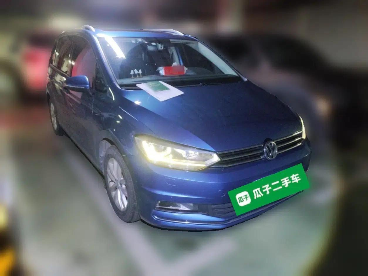 Volkswagen Touran 2016 Volkswagen Touran L 280TSI DSG Comfort Edition — миниатюра 3