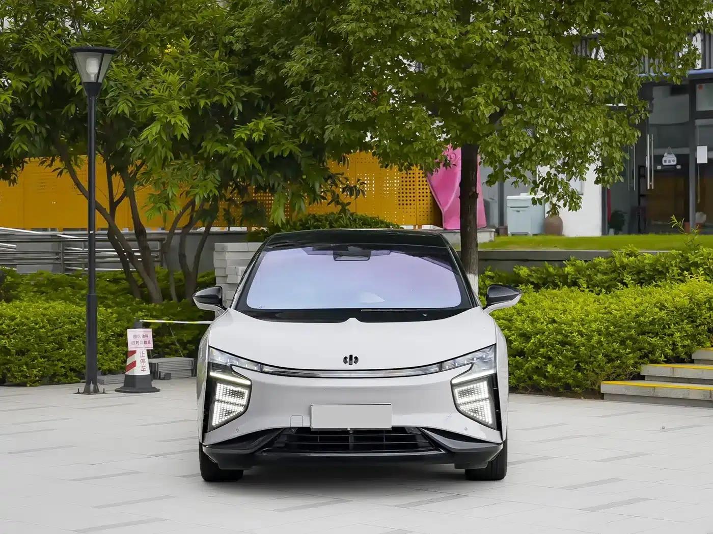 HiPhi X 2022 Smart Edition 6-seater Long Range — миниатюра 2
