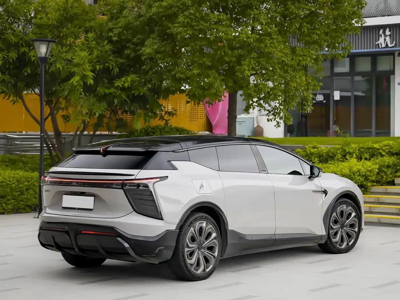 HiPhi X 2022 Smart Edition 6-seater Long Range — миниатюра 6