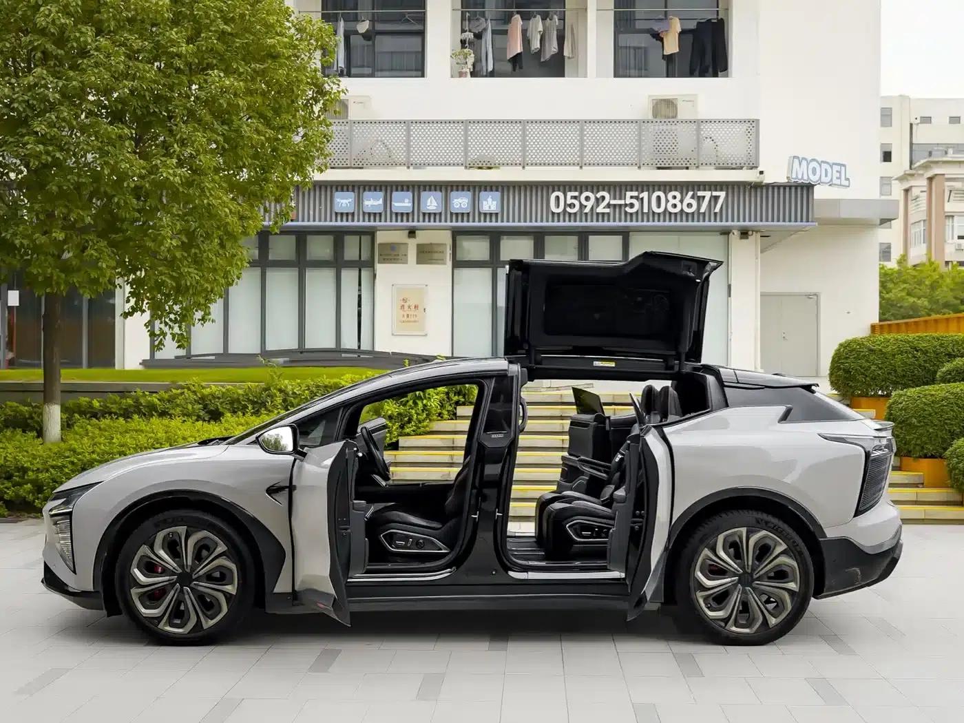 HiPhi X 2022 Smart Edition 6-seater Long Range — миниатюра 7