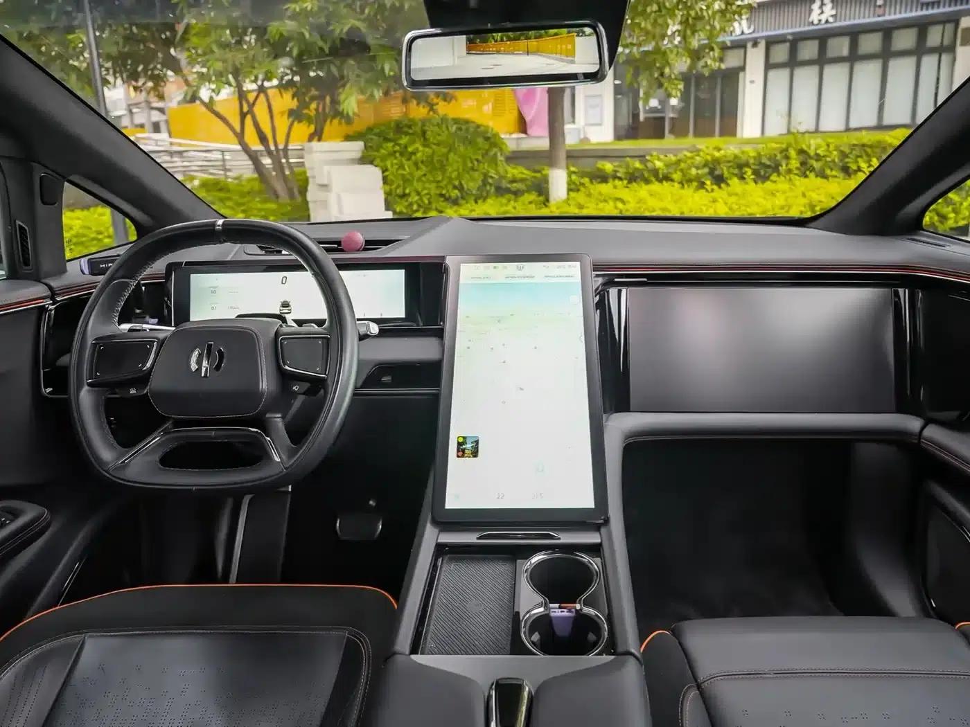 HiPhi X 2022 Smart Edition 6-seater Long Range — миниатюра 9