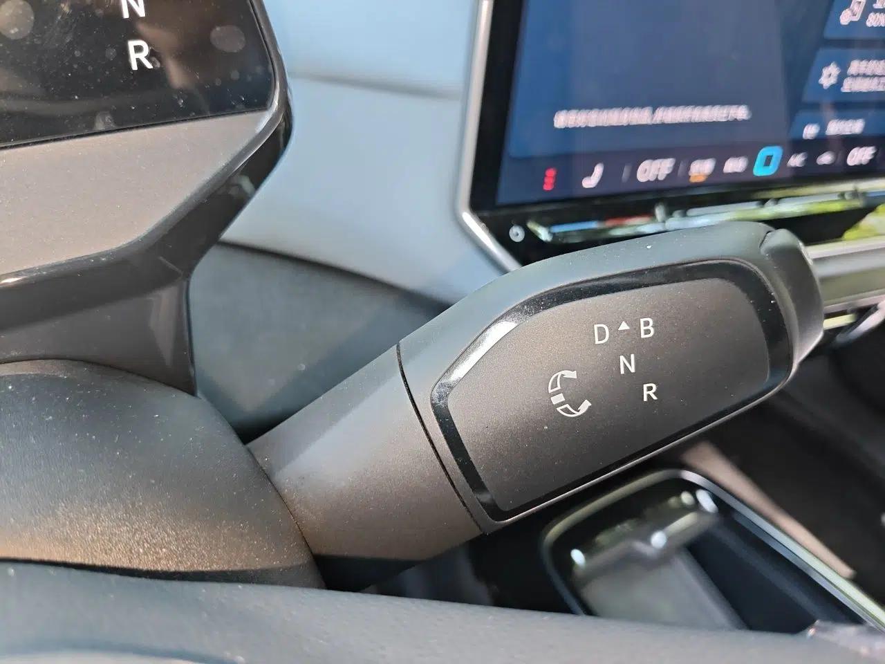Volkswagen ID.4 X 2025 Smart Version Pure & Intelligent Enjoyment Edition — миниатюра 14
