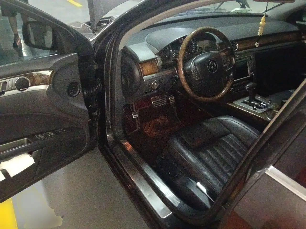 Volkswagen Phaeton 2011 3.6L V6 5-Seater Extended Business Edition — миниатюра 16