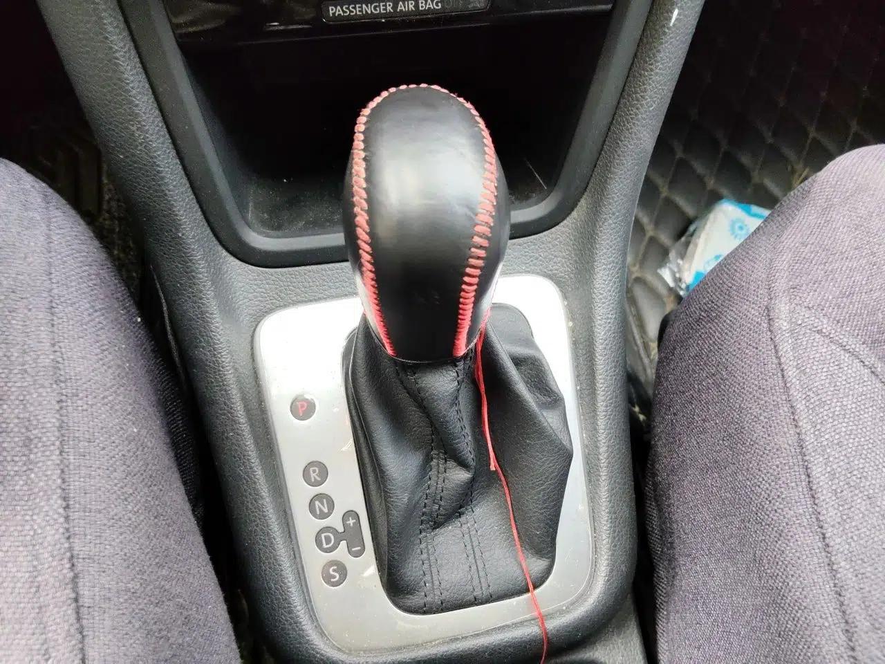 Volkswagen Sharan 2016 380TSI Comfort Edition 7-Seater — миниатюра 14
