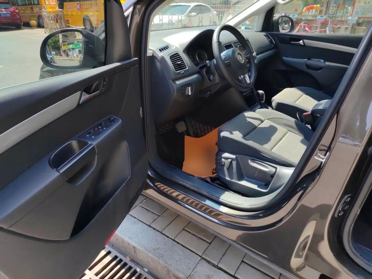 Volkswagen Sharan 2013 1.8TSI Standard Model — миниатюра 16