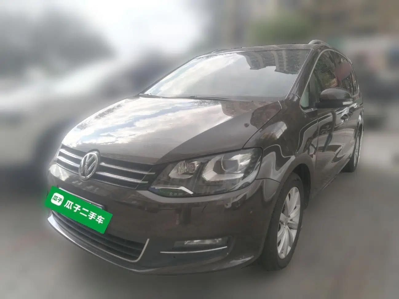 Volkswagen Sharan 2014 2.0 TSI Luxury Model — миниатюра 1