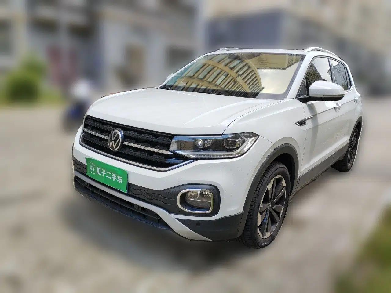 Volkswagen Tacqua 2023 200TSI DSG Joy-Connect Edition — миниатюра 1