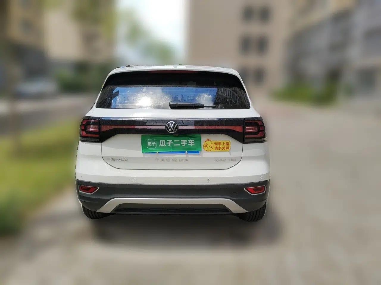 Volkswagen Tacqua 2023 200TSI DSG Joy-Connect Edition — миниатюра 5