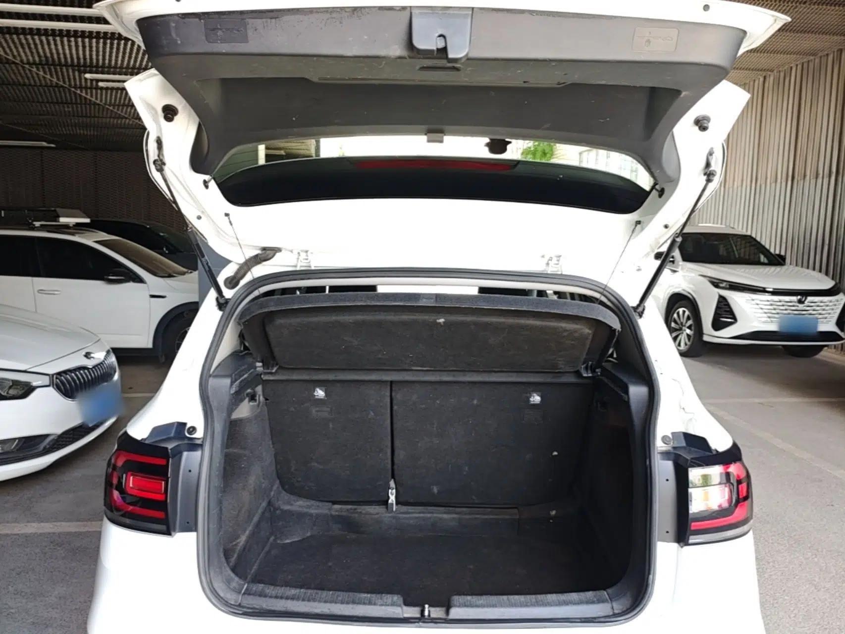 Volkswagen Tacqua 2021 1.5L Automatic Yue Zhi Lian Edition — миниатюра 22