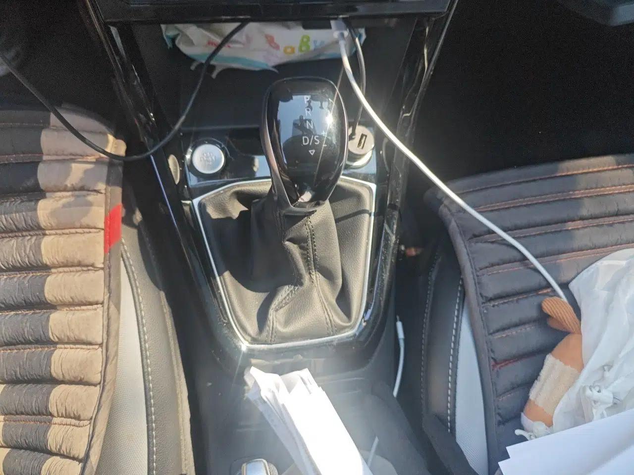Volkswagen Tacqua 2021 1.5L Automatic Yue Zhi Lian Edition — миниатюра 14