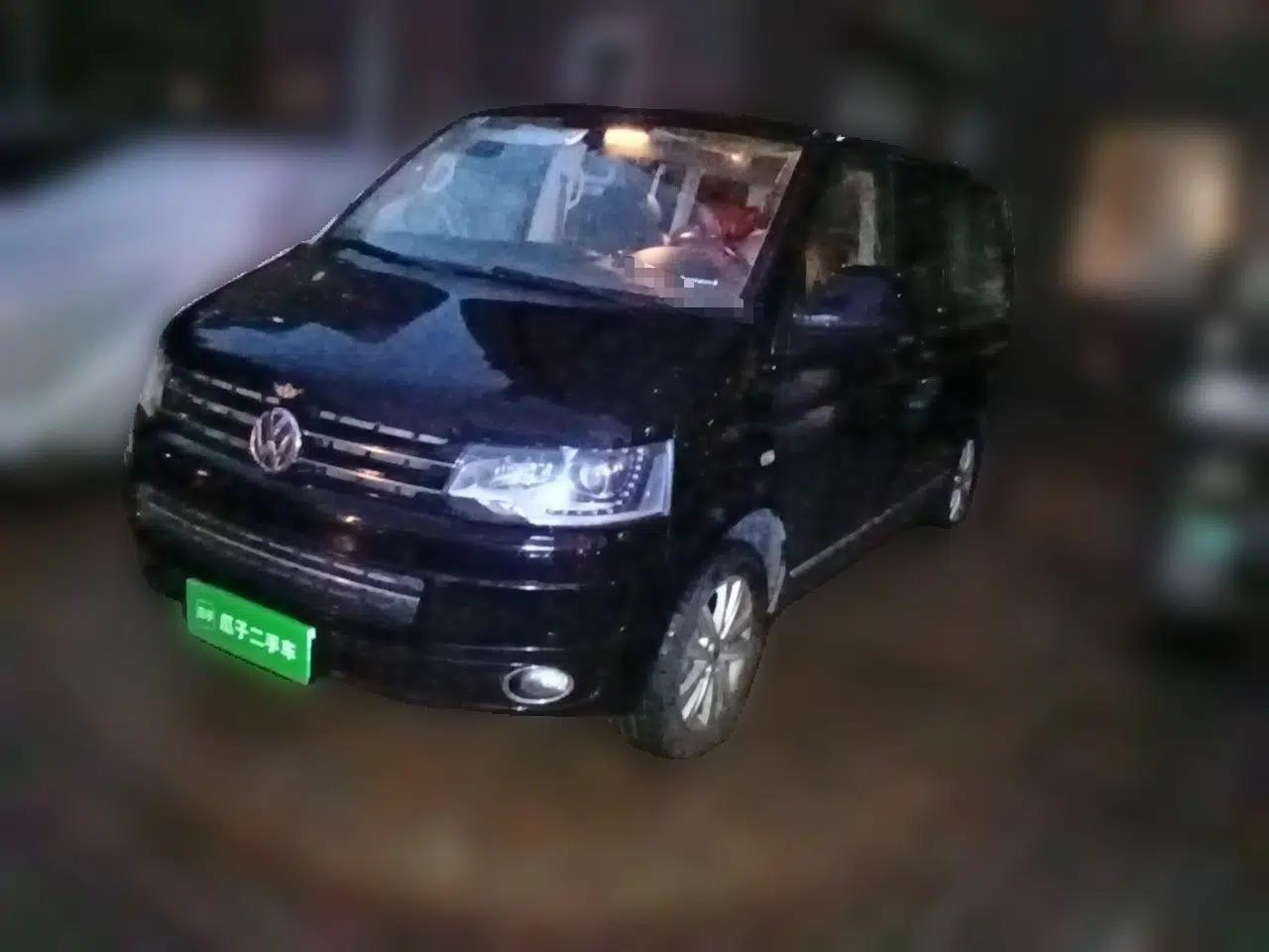 Volkswagen Multivan 2014 2.0 TSI Four-Wheel-Drive Executive Edition — миниатюра 1