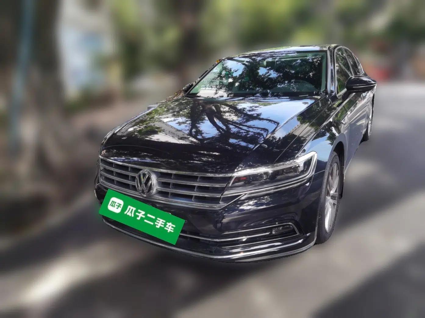 Volkswagen Phideon 2018 Revised Version 380TSI Two-Wheel-Drive Flagship Edition — миниатюра 1