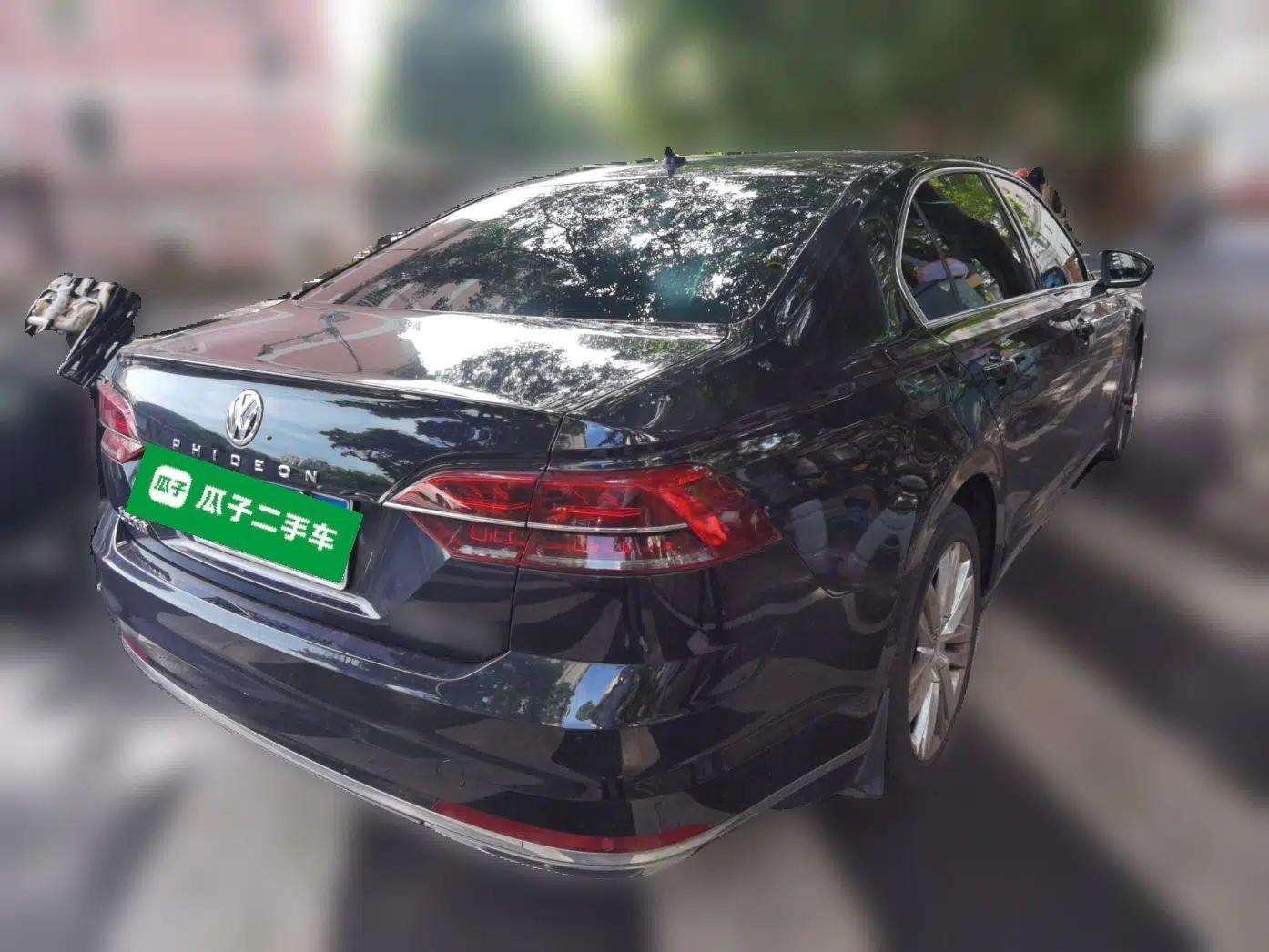 Volkswagen Phideon 2018 Revised Version 380TSI Two-Wheel-Drive Flagship Edition — миниатюра 6