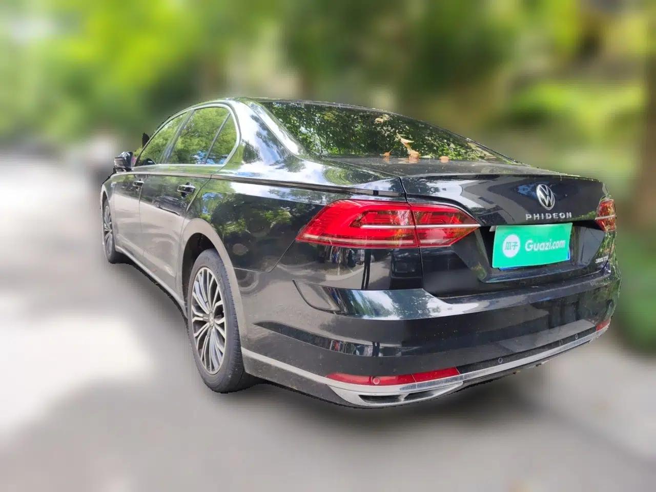 Volkswagen Phideon 2021 380TSI Luxury Edition — миниатюра 4