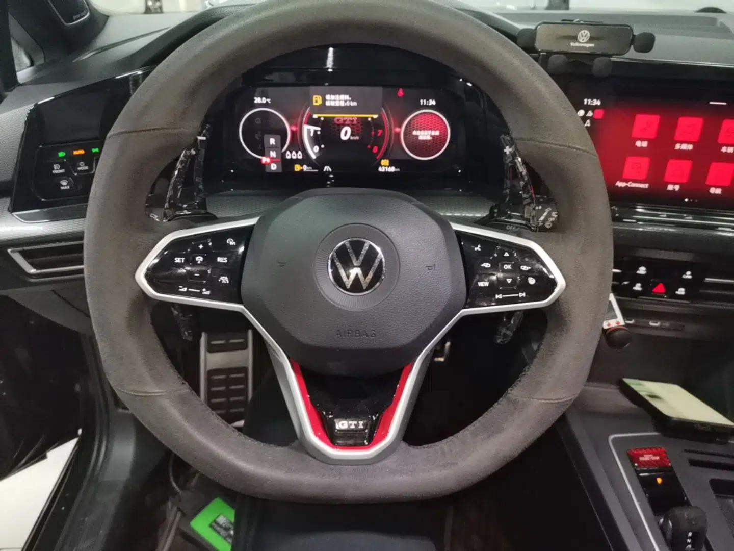 Volkswagen Golf GTI 2023 380TSI DSG GTI — миниатюра 13