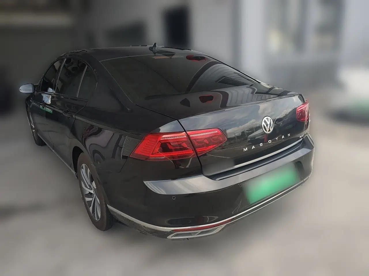 Volkswagen Magotan GTE Plug-in Hybrid 2020 GTE Luxury Model — миниатюра 4