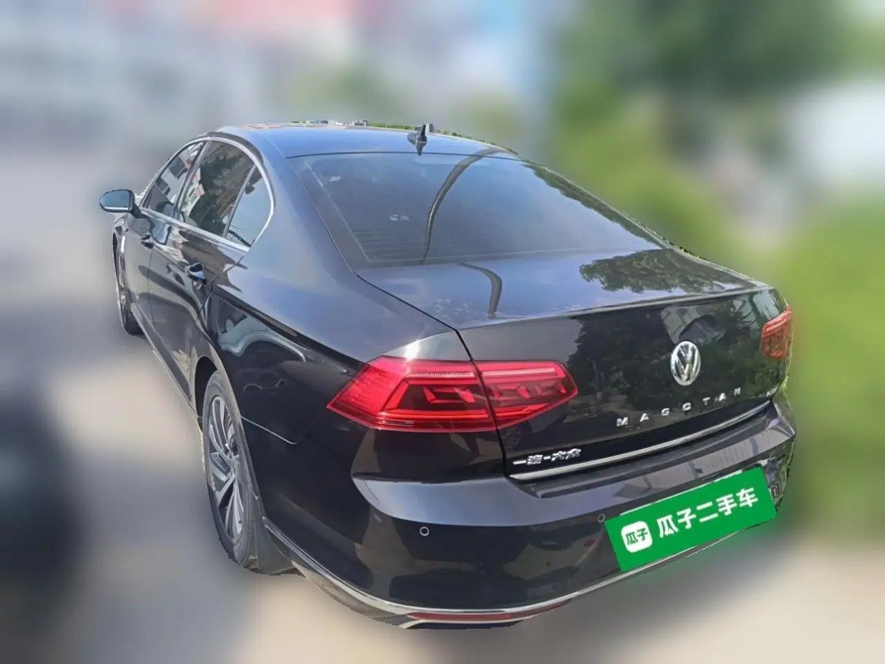 Volkswagen Magotan GTE Plug-in Hybrid 2020 GTE Luxury Model — миниатюра 4