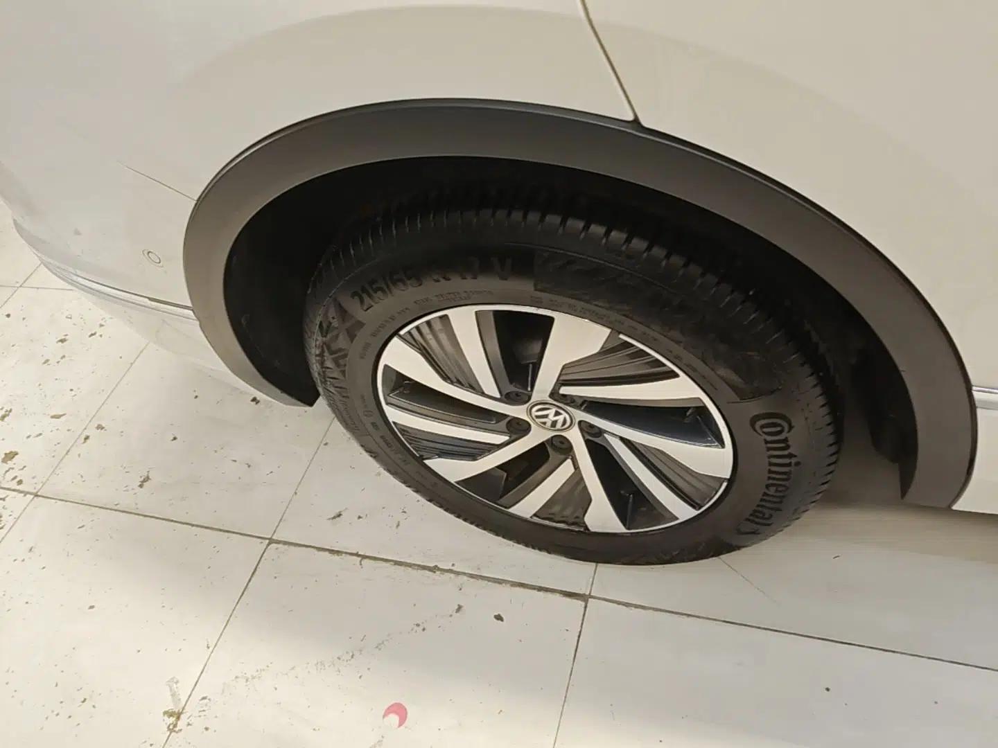 Volkswagen Tiguan L New Energy 2020 430 PHEV Plug-in Hybrid Flagship Edition — миниатюра 11