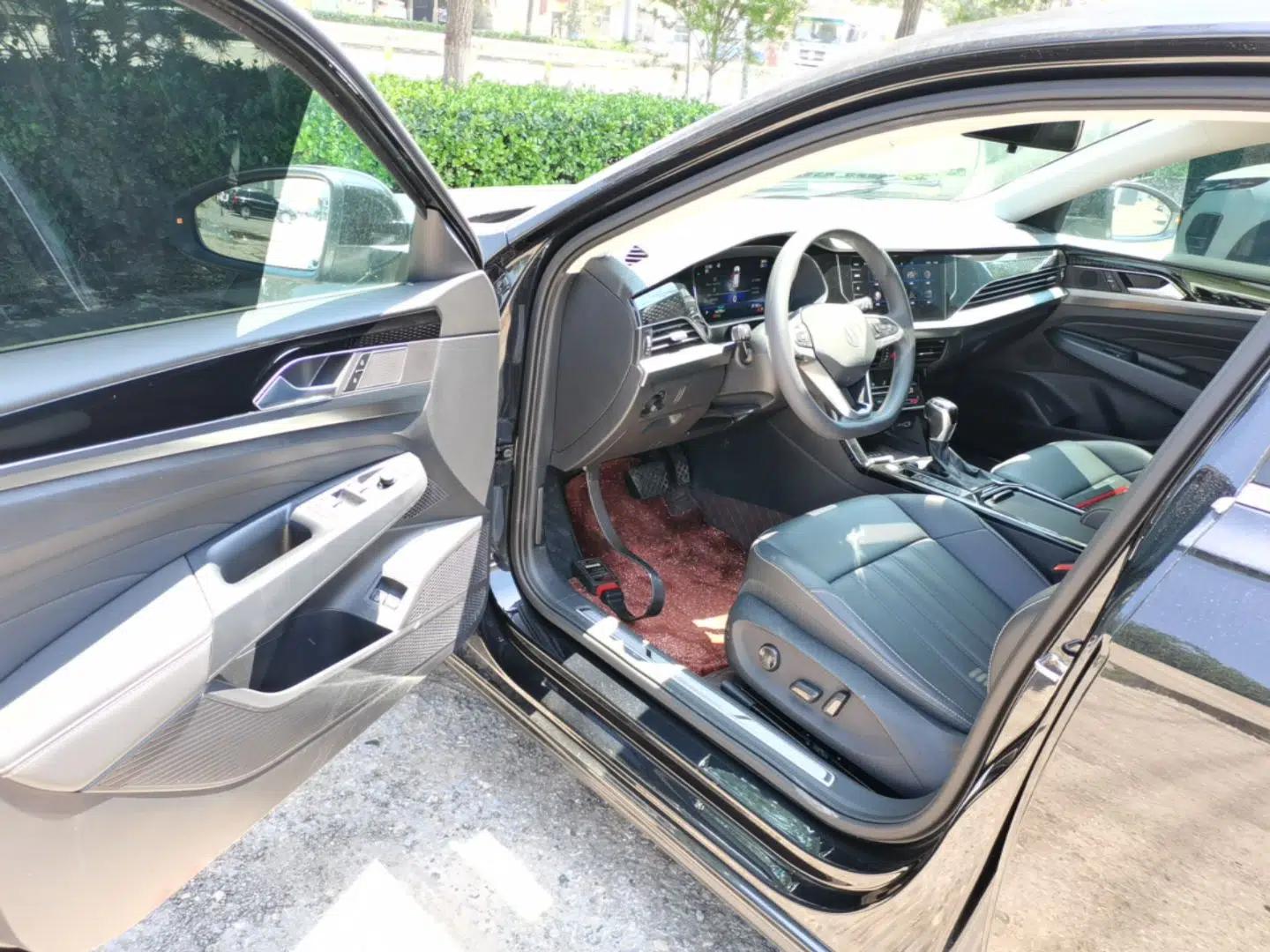 Volkswagen Passat New Energy 2023 430 PHEV Hybrid Elite Edition — миниатюра 18