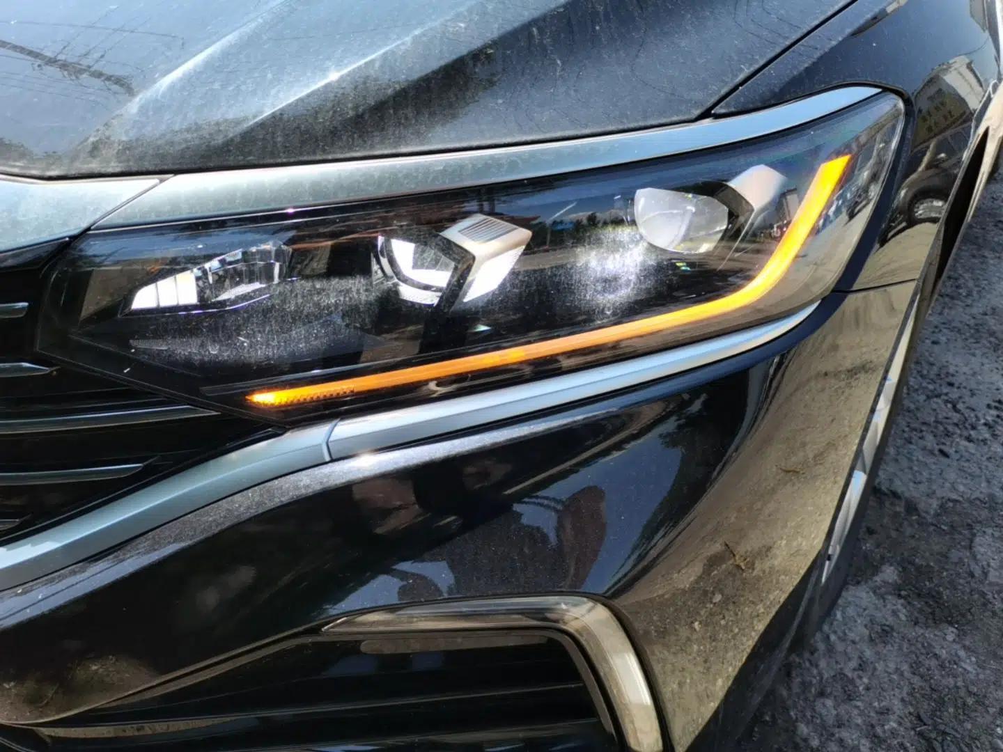 Volkswagen Passat New Energy 2023 430 PHEV Hybrid Elite Edition — миниатюра 8