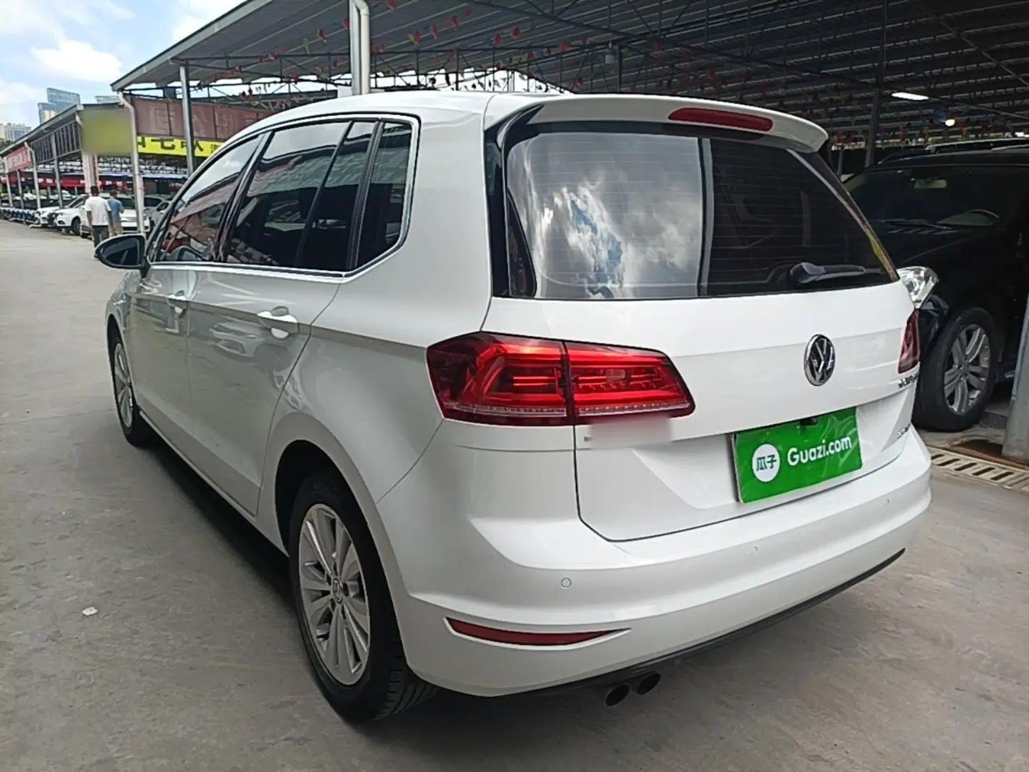 Volkswagen Golf Sportsvan 2016 230TSI Automatic Trend Edition — миниатюра 4