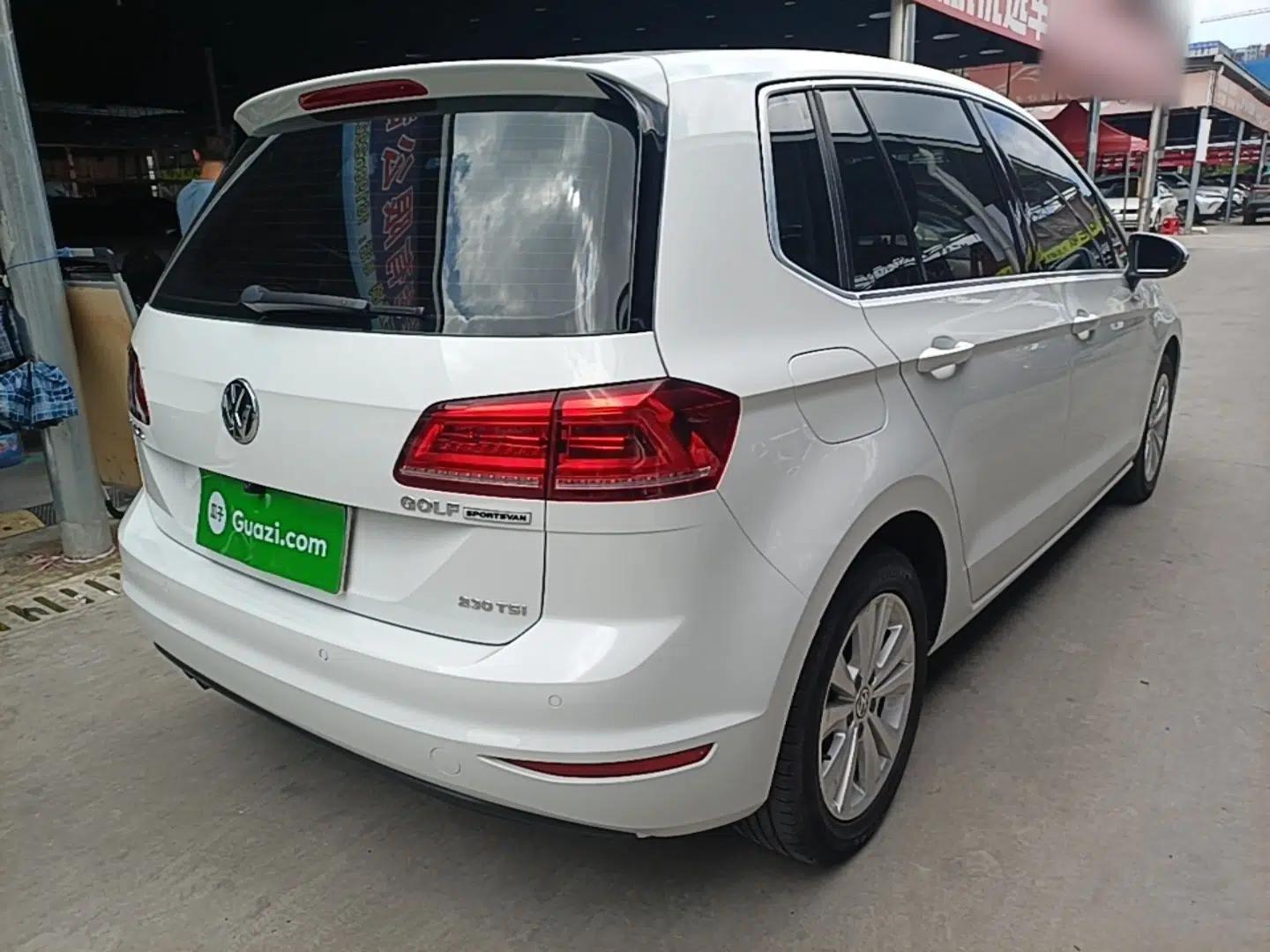 Volkswagen Golf Sportsvan 2016 230TSI Automatic Trend Edition — миниатюра 6