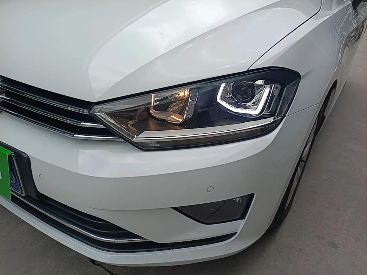 Volkswagen Golf Sportsvan 2016 230TSI Automatic Trend Edition — миниатюра 8