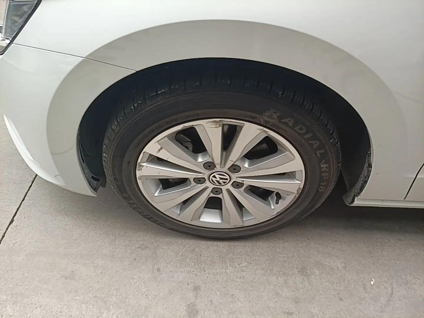 Volkswagen Golf Sportsvan 2016 230TSI Automatic Trend Edition — миниатюра 10