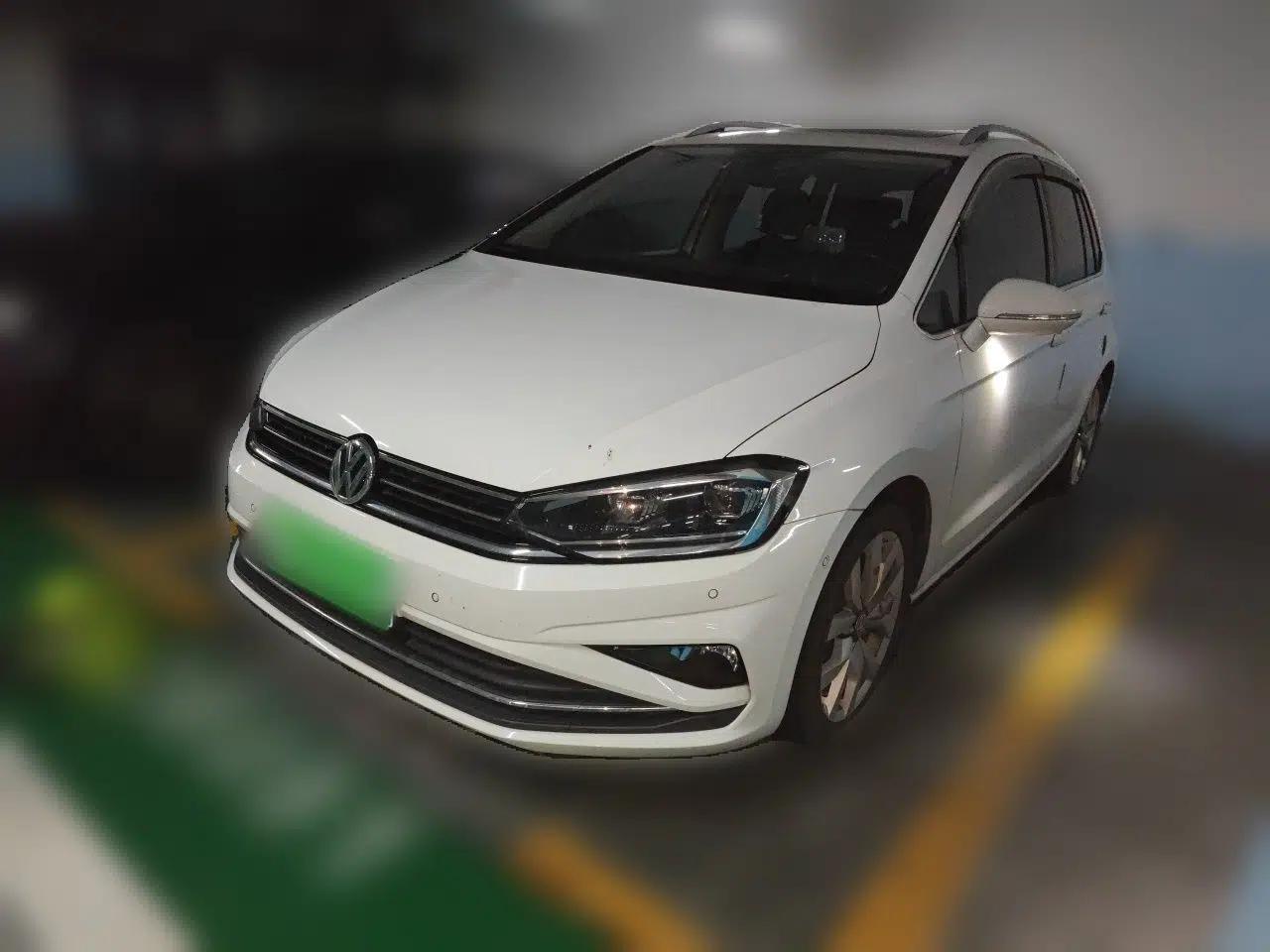 Volkswagen Golf Sportsvan 2018 280TSI Automatic Flagship Model — миниатюра 1
