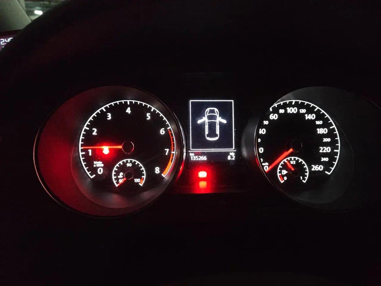 Volkswagen Golf Sportsvan 2018 280TSI Automatic Flagship Model — миниатюра 11