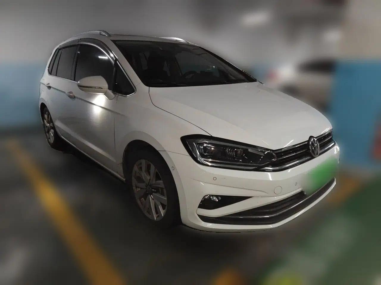 Volkswagen Golf Sportsvan 2018 280TSI Automatic Flagship Model — миниатюра 3
