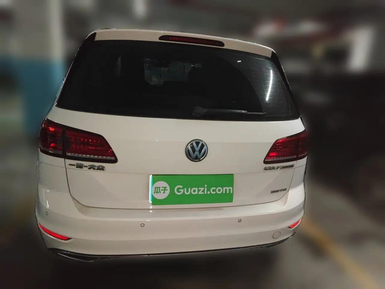 Volkswagen Golf Sportsvan 2018 280TSI Automatic Flagship Model — миниатюра 5